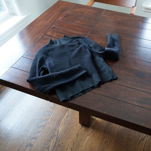 lululemon moto ski sweater - Picture 1 of 3